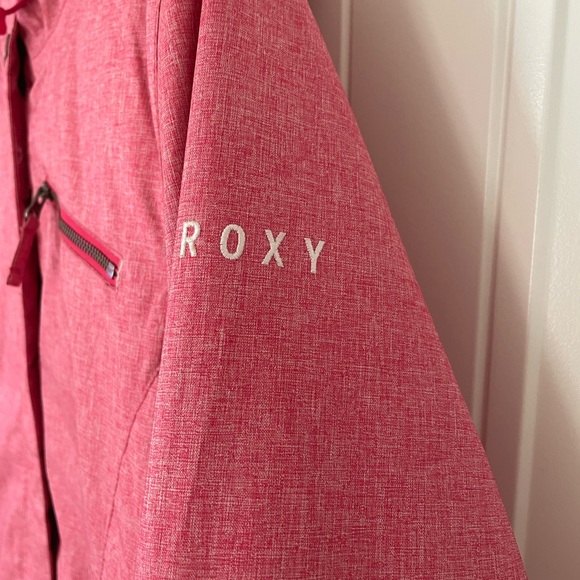 Pink Roxy Snow Jacket 💗 - Picture 2 of 4